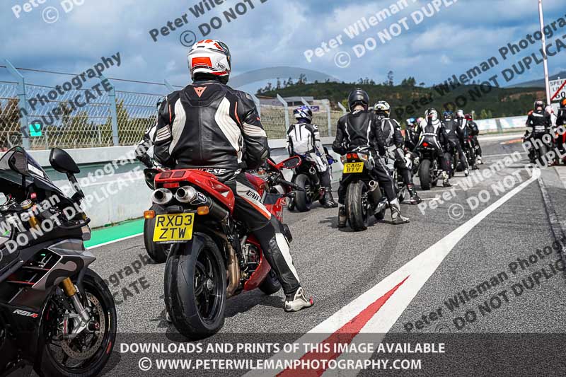 motorbikes;no limits;peter wileman photography;portimao;portugal;trackday digital images